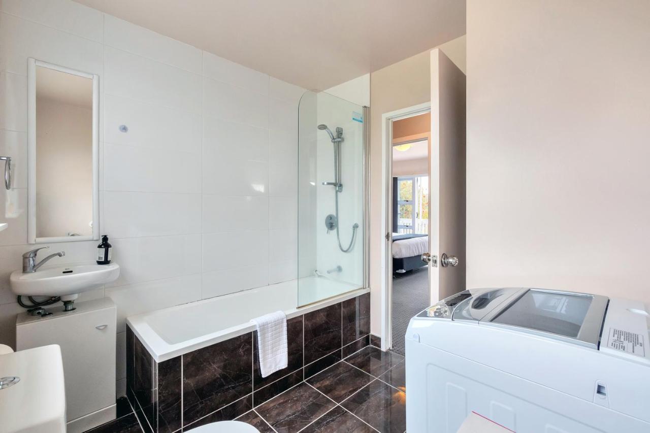 Fabulous Three Bedroom Home In Pakuranga Auckland Ngoại thất bức ảnh
