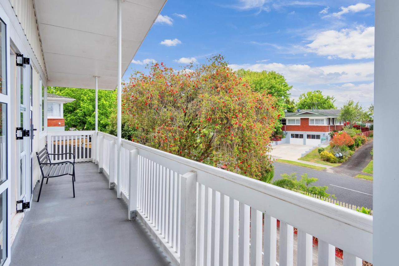 Fabulous Three Bedroom Home In Pakuranga Auckland Ngoại thất bức ảnh