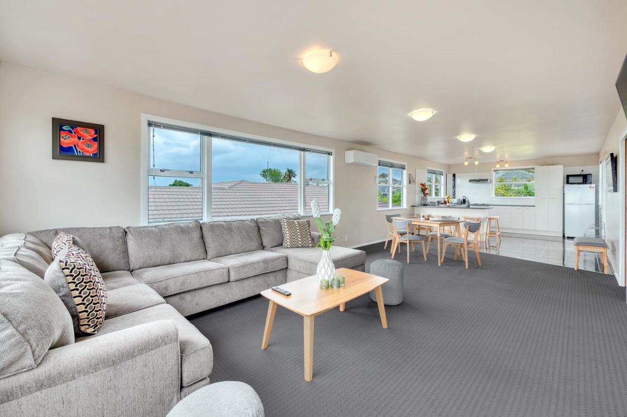 Fabulous Three Bedroom Home In Pakuranga Auckland Ngoại thất bức ảnh
