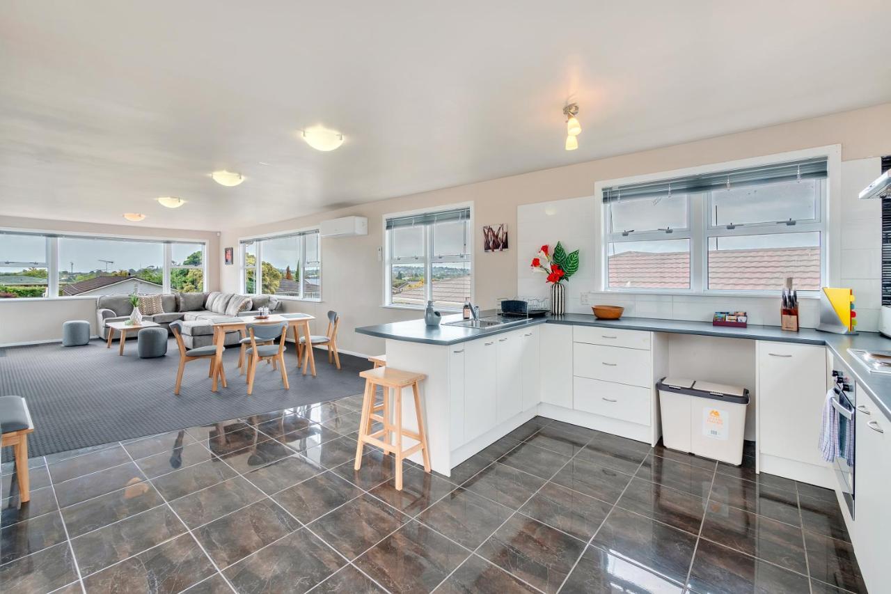 Fabulous Three Bedroom Home In Pakuranga Auckland Ngoại thất bức ảnh