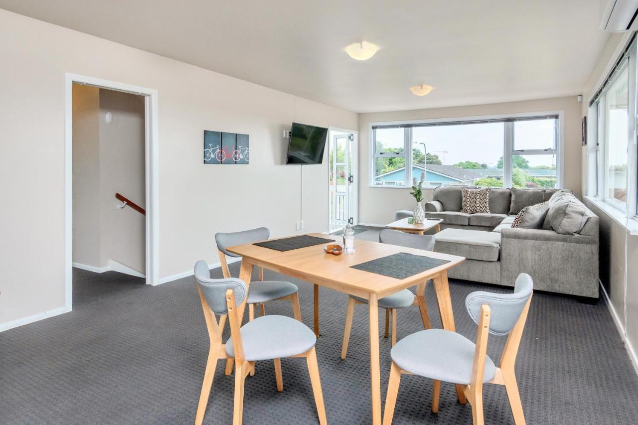 Fabulous Three Bedroom Home In Pakuranga Auckland Ngoại thất bức ảnh